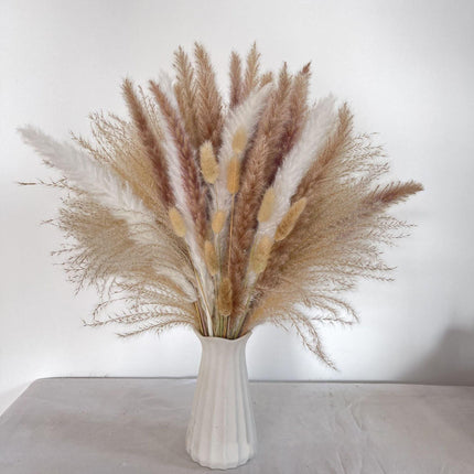 Natural Elegance: Bohemian Pampas Grass Bouquet for Chic Home Decor