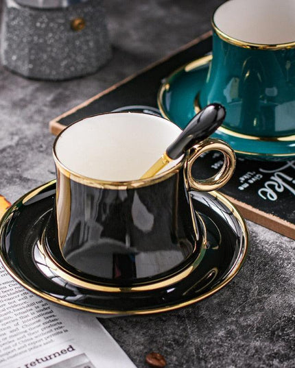 Elegant Mediterranean Floral Tea Mug: Perfect for Sophisticated Sipping