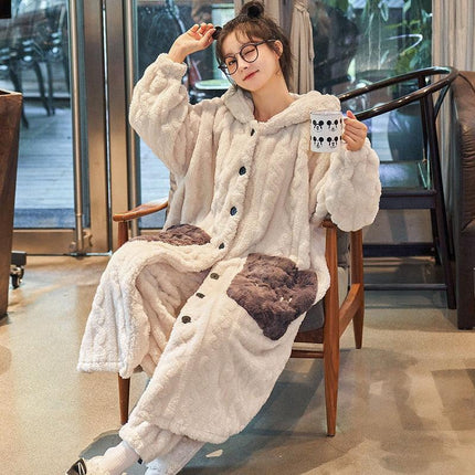 Cozy Elegance: Plush Coral Velvet Women's Bathrobe for Winter Relaxation