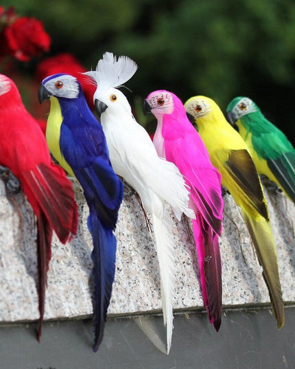 Vibrant Tropical Parrot Garden Sculpture - Realistic Outdoor Bird Decor