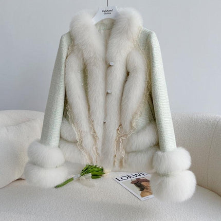 Chic Elegance: Fox Fur Coat with Lace Detail for Winter Glamour