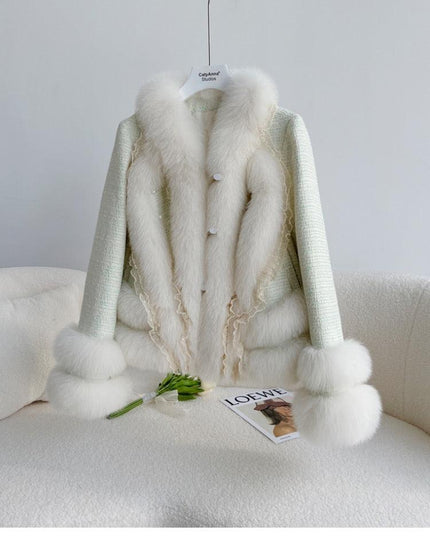 Chic Elegance: Fox Fur Coat with Lace Detail for Winter Glamour