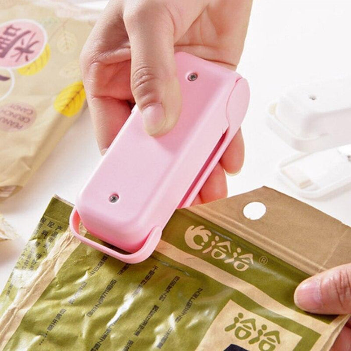 FreshLock Portable Snack Bag Sealer for Extended Freshness