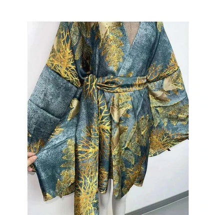 Exotic African-Inspired Kimono Cardigan: Stylish Beach Cover-Up with Cultural Elegance
