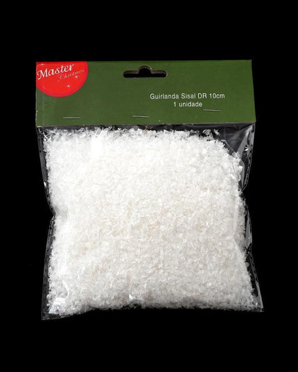 Create Your Own Winter Wonderland with Easy-to-Use DIY Artificial Snow Powder for Festive Decor