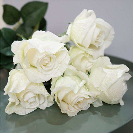 Exquisite Lifelike Rose Display - Premium Floral Decor for Elegant Spaces