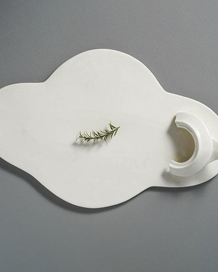 Chic Irregular Ceramic Plate Set: Transform Your Dining Table with Timeless Elegance