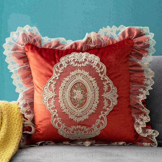 Elegant Vintage Lace Cushion Cover - Timeless Home Decor Piece