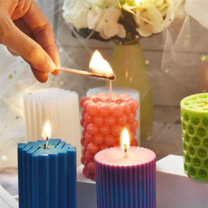 Roman-inspired Striped Silicone Candle Mold for Creative Artisans