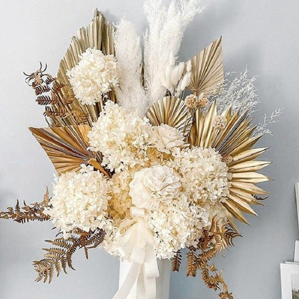 Bohemian Chic: Exquisite Palm Leaf and Pampas Grass Decor for Home and Weddings