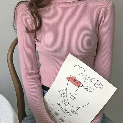 Chic Knitted Turtleneck Sweater: Perfect for Cozy Autumn Days