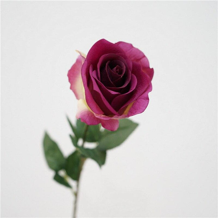 Exquisite Lifelike Rose Display - Premium Floral Decor for Elegant Spaces