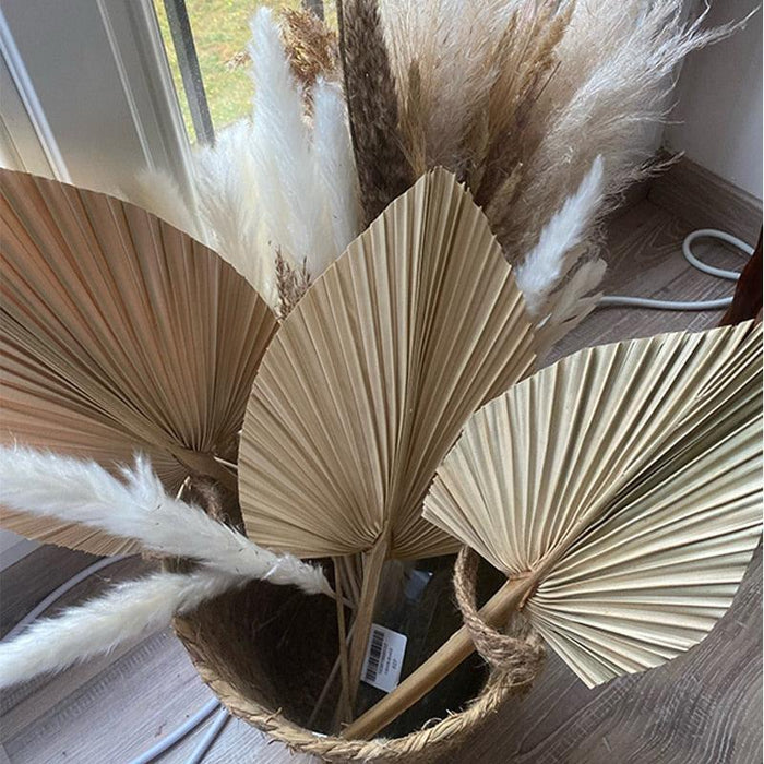 Natural Palm Leaf and Pampas Grass Bouquet: Boho Elegance for Home and Wedding Decor