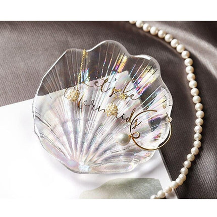 Seashell-Inspired Crystal Glass Jewelry Organizer - Chic and Elegant Storage Solution