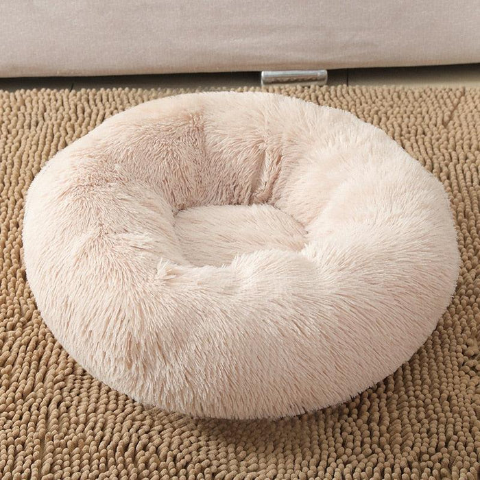 Luxurious Round Pet Bed - Cozy Retreat for Cats and Dogs