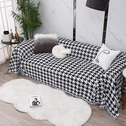 Elegant Houndstooth Plaid Cotton Knit Throw Blanket - Timeless Home Accessory