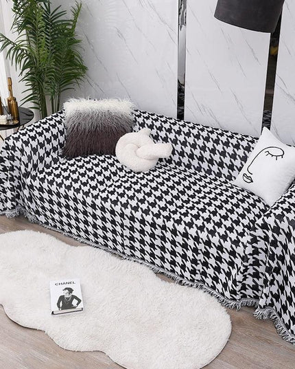 Elegant Houndstooth Plaid Cotton Knit Throw Blanket - Timeless Home Accessory