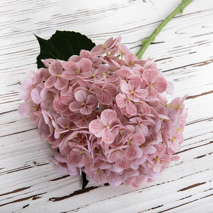 Luxurious Faux Hydrangea Stem - Premium Quality Artificial Flower for Home Decor & Events (19.7" Tall)