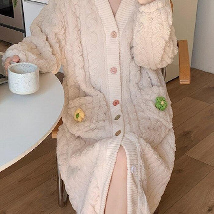 Lifelike Tulip Elegance - Exquisite Floral Arrangement for Home Decor