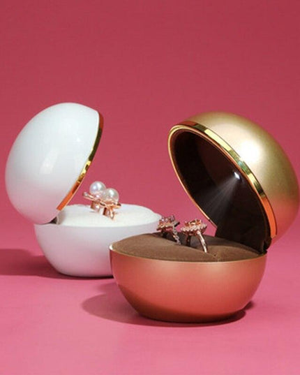 Charming LED Egg-Shaped Ring Box for Stunning Jewelry Presentation