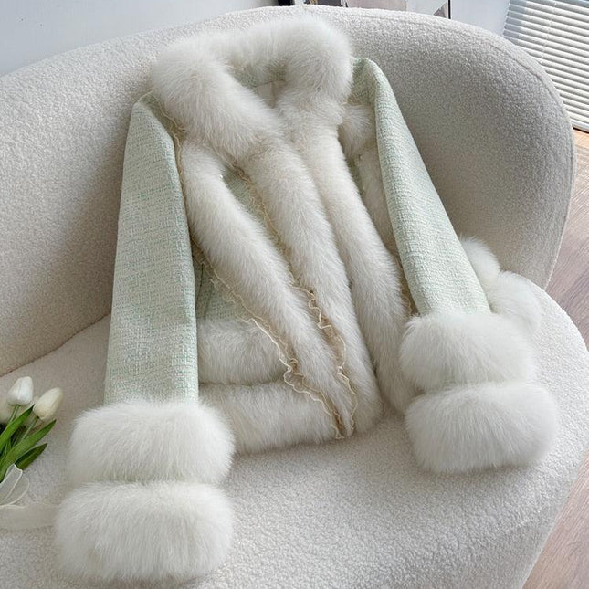 Chic Elegance: Fox Fur Coat with Lace Detail for Winter Glamour