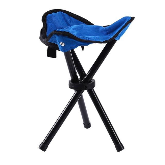 Portable Folding Chair for Fishing, Camping, and Picnics with Storage —  Très Elite