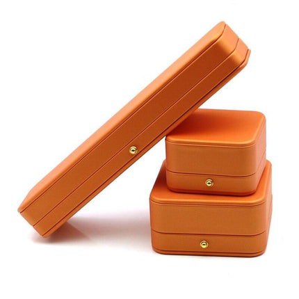 Elegant PU Leather Jewelry Organizer with Secure Storage Compartments