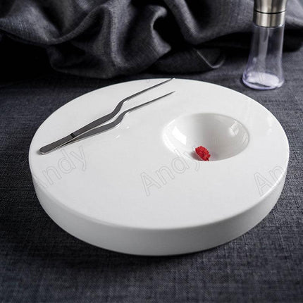 Sophisticated Ceramic Plate Set for an Elevated Steak Dining Experience