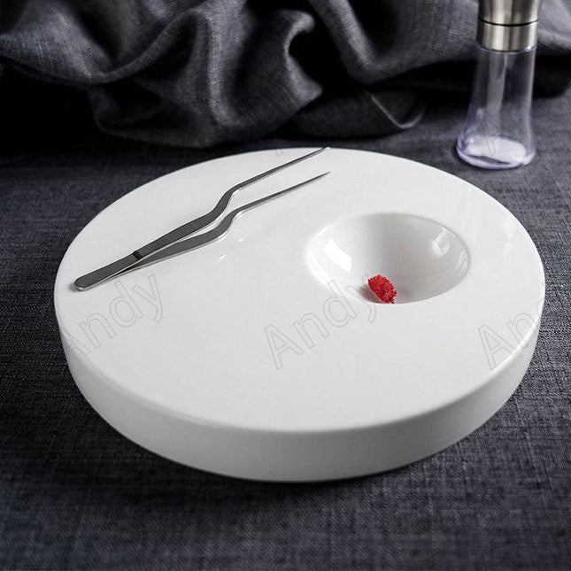 Sophisticated Ceramic Plate Set for an Elevated Steak Dining Experience