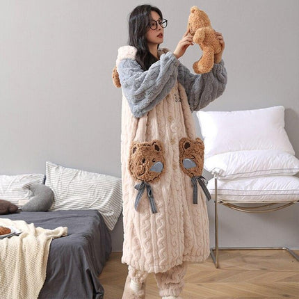 Cozy Elegance: Plush Coral Velvet Women's Bathrobe for Winter Relaxation