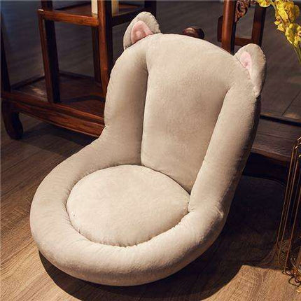 Cozy Bay Window Reading Chair for Enhanced Bedroom Comfort