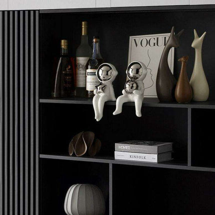 Nordic Space Explorer Ceramic Astronaut Statues - Modern Home Decor Collection