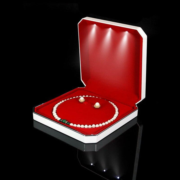 LED Jewelry Display Box with Personalized Logo and Illumination
