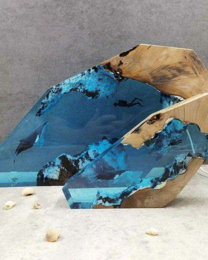 Underwater Wonders Artisan Resin Desk Lamp - A Must-Have for Ocean Lovers