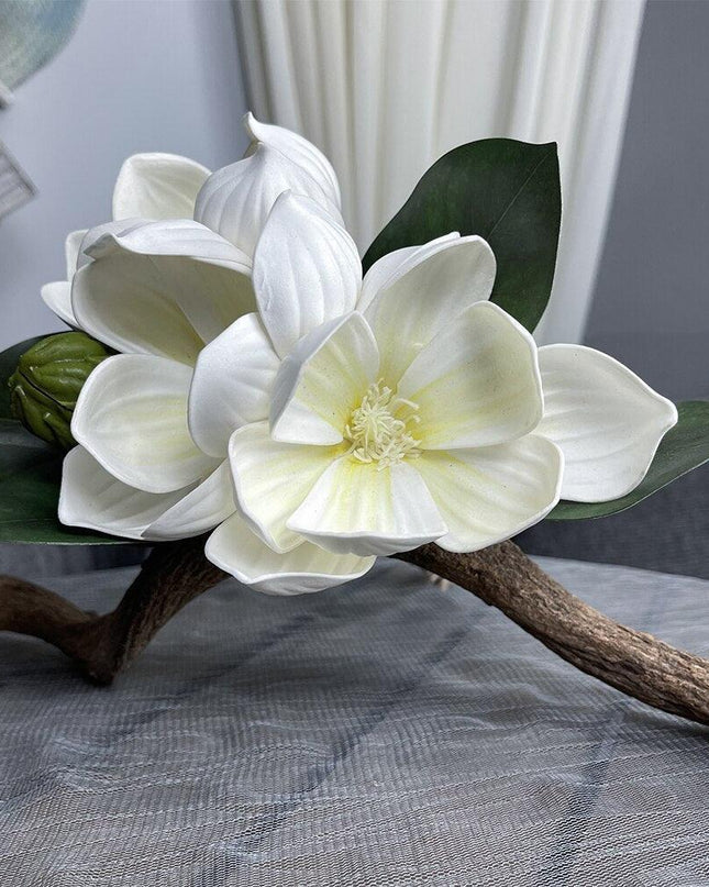 Vintage Elegance: Luxurious Magnolia Floral Arrangement with Vibrant Accents