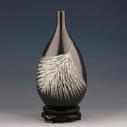 Heavenly Harmony Ceramic Vase with Ethereal Feather and Raindrop Details