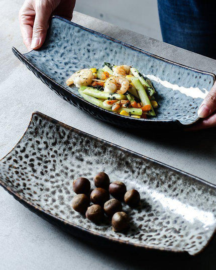 Japanese Artisan Plate Collection for a Luxurious Dining Experience
