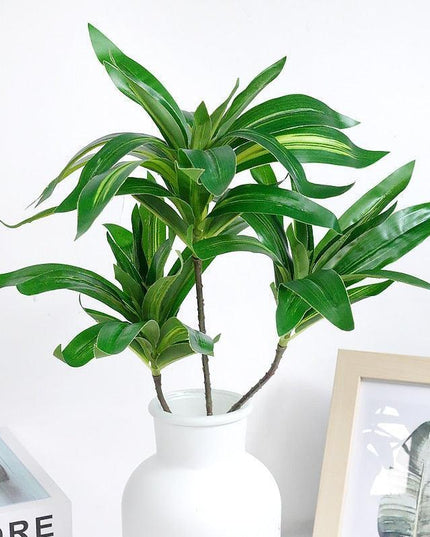 Lush Serenity Faux Palm Tree - Realistic Greenery for Tranquil Spaces
