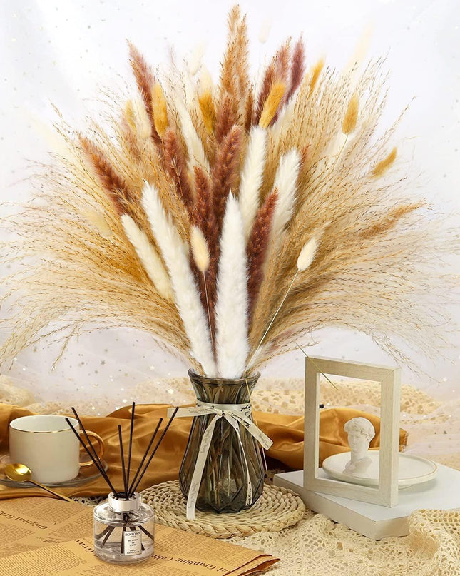 Natural Elegance: Bohemian Pampas Grass Bouquet for Chic Home Decor