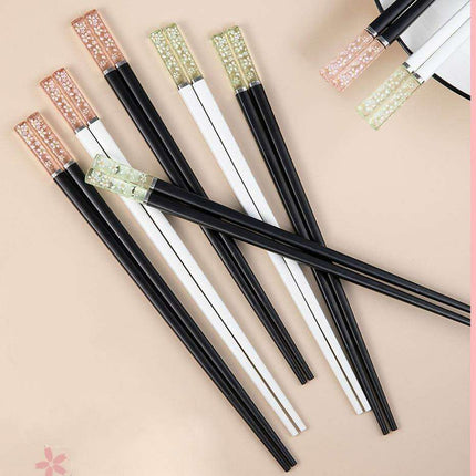 Sakura Elegance Amber Japanese Chopsticks Set - Antibacterial & Anti-Slip Dining Utensils - Très Elite