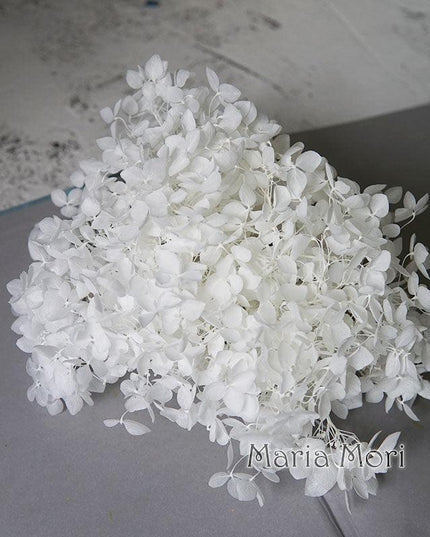 Eternal Charm: Artisan Dried Flower Arrangement for Home and Wedding Decor