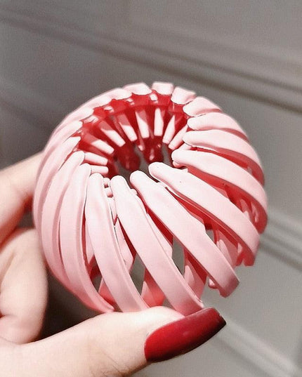 Chic Crystal Nest Hair Claw for Effortless Style