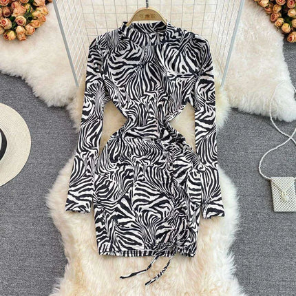 Sophisticated Ruched Leopard Print Bodycon Mini Dress with Elegant Stand Collar - Foamlina Luxe Collection