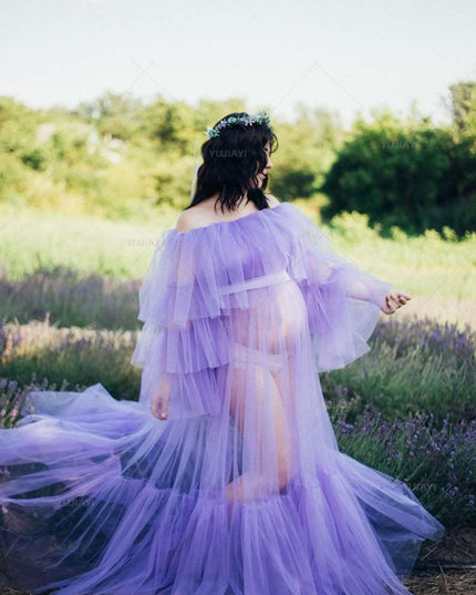 Chic Ruffled Tulle Maternity Gown: Ideal for Captivating Photos and Evening Glamour