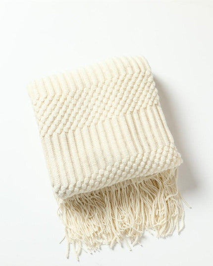Chic Nordic Knitted Throw Blanket with Stylish Tassels - Essential Cozy Piece for Elegant Interiors