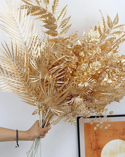 Glamorous Golden Leaf Display: Handcrafted Faux Greenery for Luxurious Home Styling and Celebratory Occasions