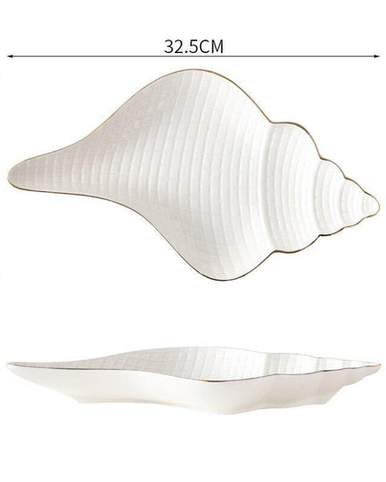 Sophisticated Nordic Conch Shell Ceramic Dinner Plates with Stunning Gold Accents