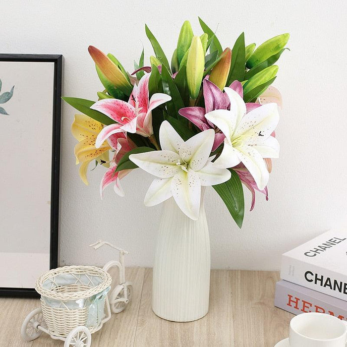 Elegant Lily Floral Display for Diverse Spaces