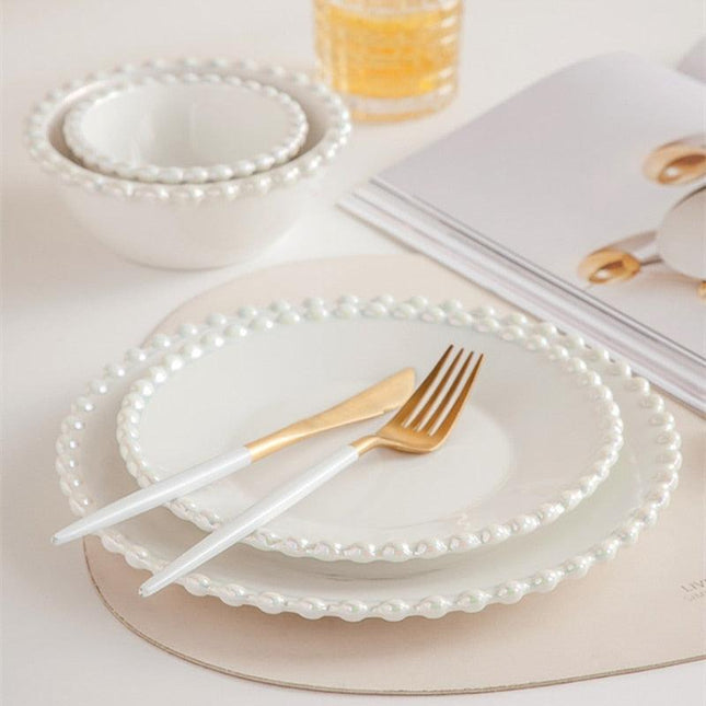Elegant Porcelain Bowl with Pearl Shell Edge - Sophisticated Tableware for Memorable Dining