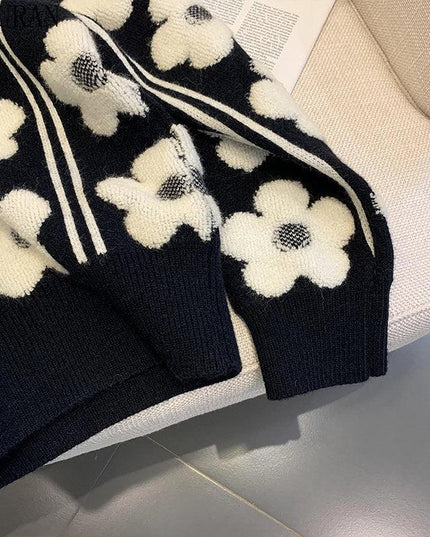 Vintage Pearl-Embellished Knit Pullover - Chic Autumn Sweater for Women